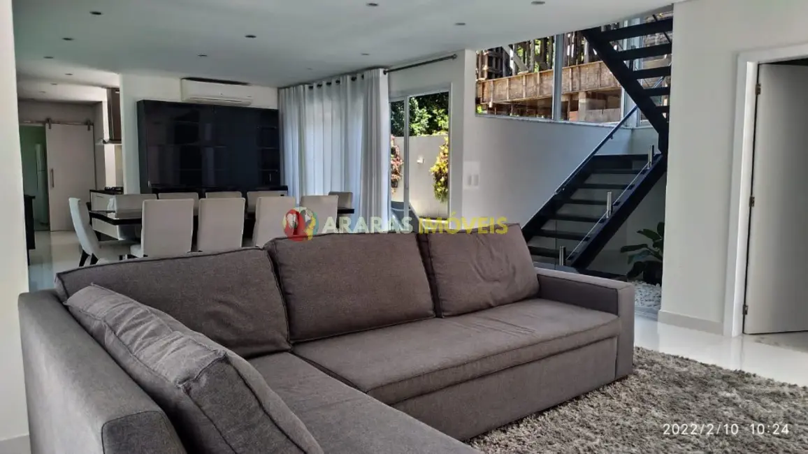 Casa com 6 quartos à venda, 414m2 em Bertioga - SP - imagem 1 Foto 1 de Casa com 6 quartos à venda, 414m2 em Bertioga - SP