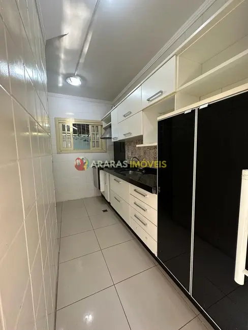 Foto 8 de Casa com 2 quartos à venda, 72m2 em Centro, Bertioga - SP