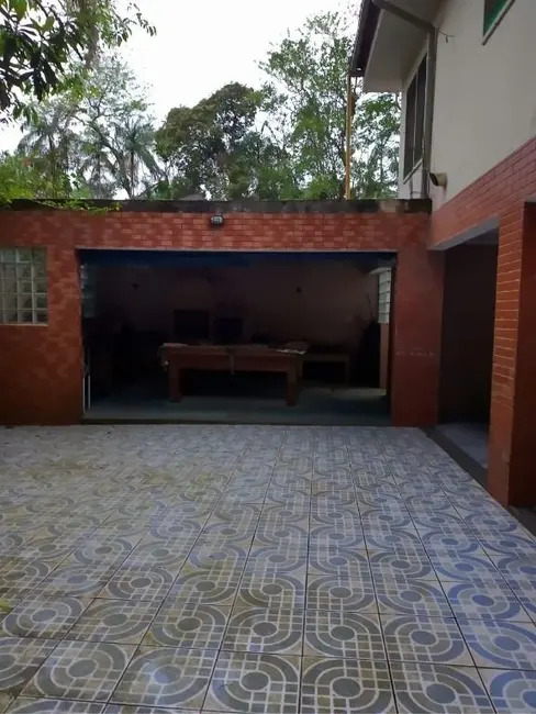 Chácara com 3 quartos à venda, 3800m2 em Bertioga - SP - imagem 5 Foto 5 de Chácara com 3 quartos à venda, 3800m2 em Bertioga - SP