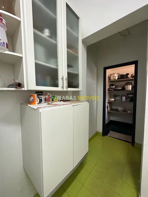 Casa com 4 quartos à venda, 423m2 em Centro, Bertioga - SP - imagem 6 Foto 6 de Casa com 4 quartos à venda, 423m2 em Centro, Bertioga - SP