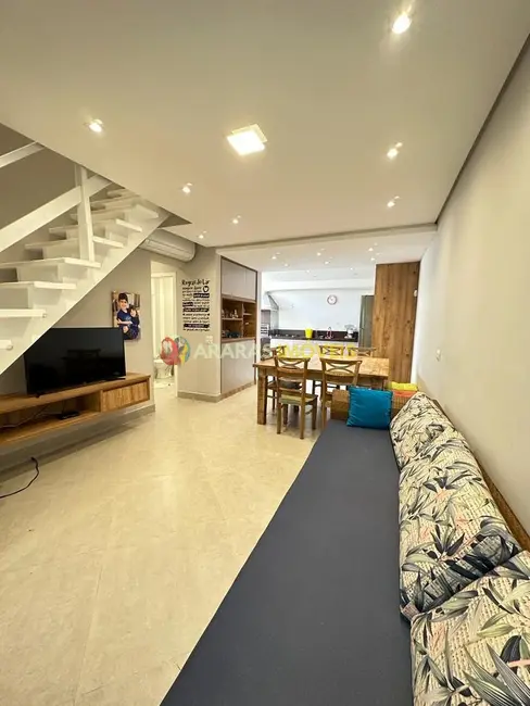 Foto 1 de Casa com 3 quartos à venda, 114m2 em Bertioga - SP