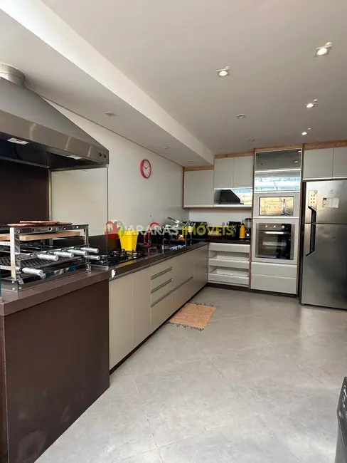 Casa com 3 quartos à venda, 114m2 em Bertioga - SP - imagem 4 Foto 4 de Casa com 3 quartos à venda, 114m2 em Bertioga - SP