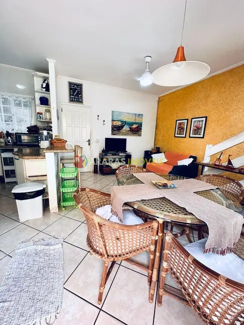 Casa de Condomínio com 2 quartos à venda, 60m2 em Bertioga - SP - imagem 5 Foto 5 de Casa de Condomínio com 2 quartos à venda, 60m2 em Bertioga - SP