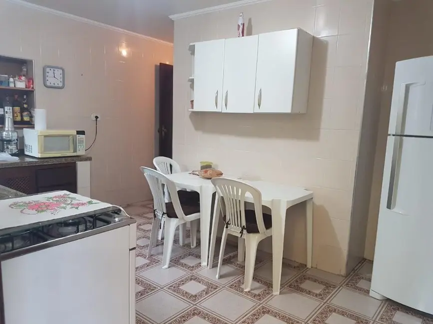 Foto 3 de Casa de Condomínio com 3 quartos à venda, 236m2 em Bertioga - SP