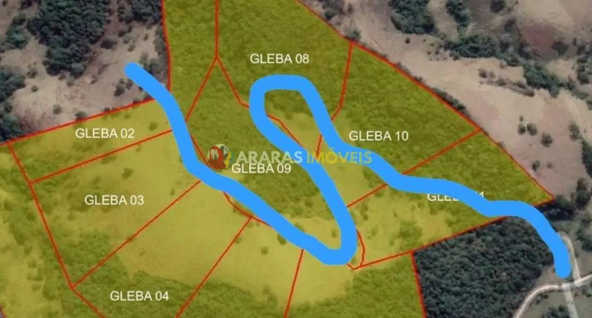 Foto 1 de Terreno / Lote à venda, 370m2 em Sao Bento Do Sapucai - SP