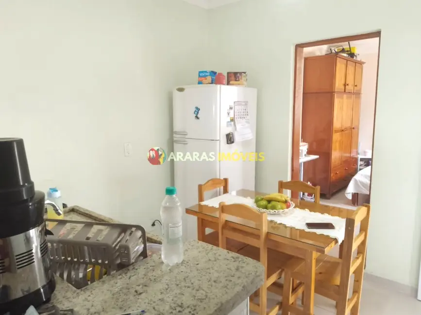 Foto 8 de Casa com 2 quartos à venda, 150m2 em Centro, Bertioga - SP