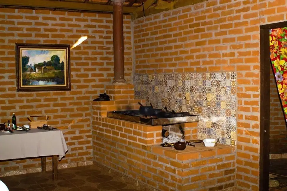 Foto 9 de Chácara com 5 quartos à venda, 850m2 em Sao Bento Do Sapucai - SP