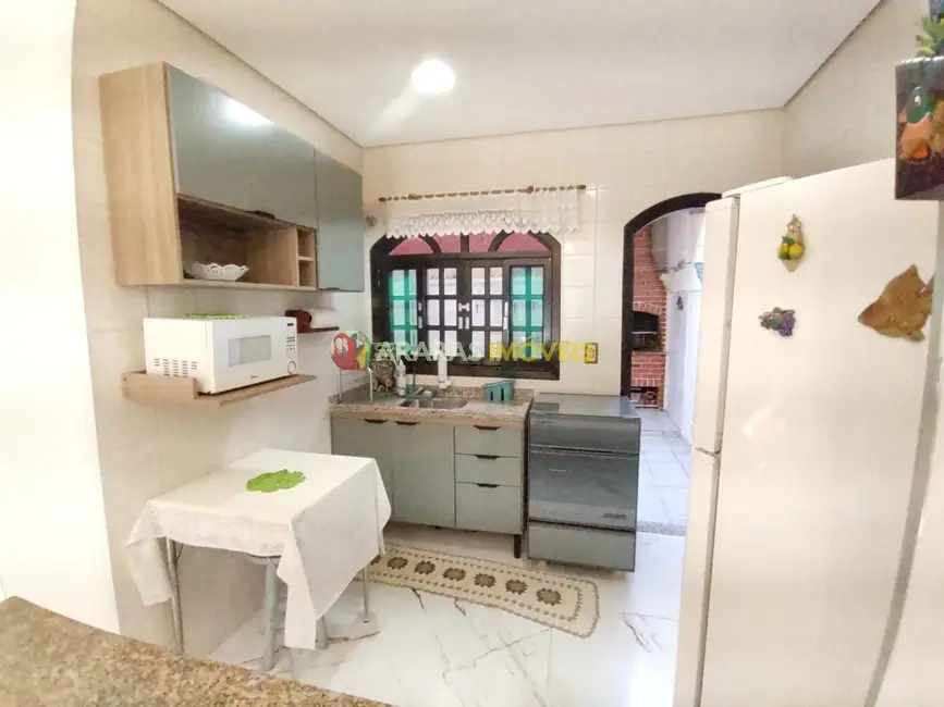 Casa com 2 quartos à venda, 76m2 em Bertioga - SP - imagem 4 Foto 4 de Casa com 2 quartos à venda, 76m2 em Bertioga - SP
