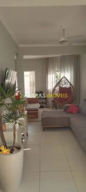 Foto 1 de Casa com 2 quartos à venda, 126m2 em Bertioga - SP