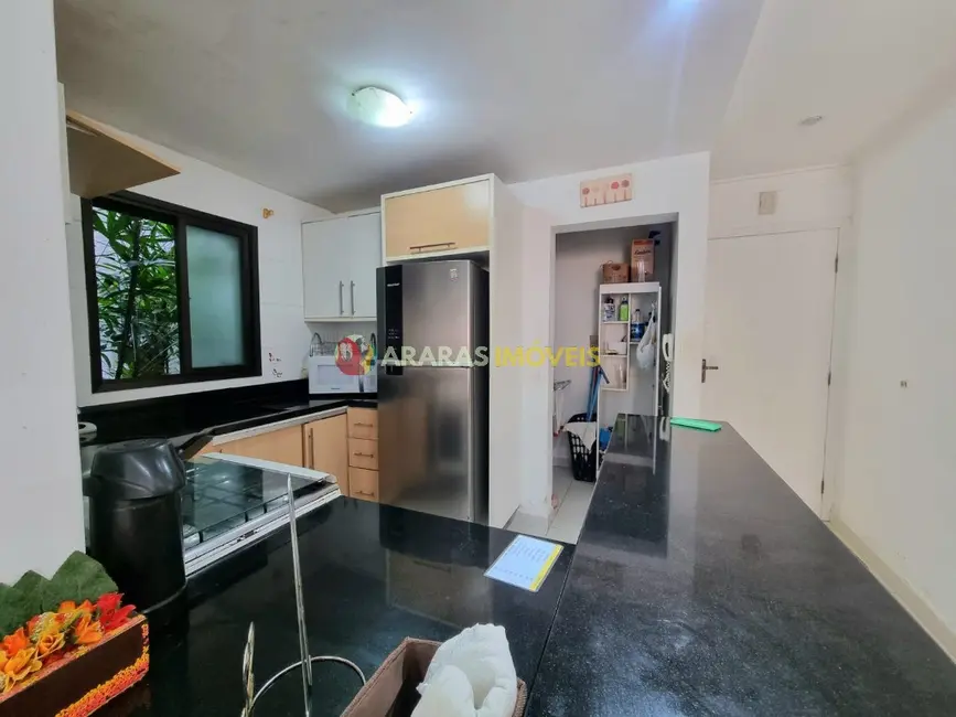 Foto 2 de Apartamento com 3 quartos à venda, 85m2 em Bertioga - SP