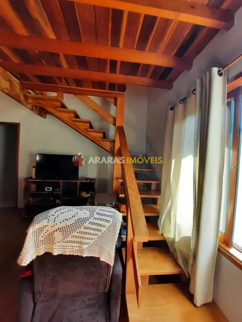 Foto 7 de Chácara com 5 quartos à venda, 212m2 em Sao Bento Do Sapucai - SP