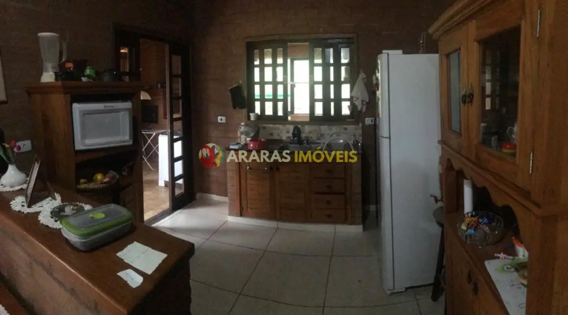 Foto 3 de Chácara com 2 quartos à venda, 99m2 em Sao Bento Do Sapucai - SP