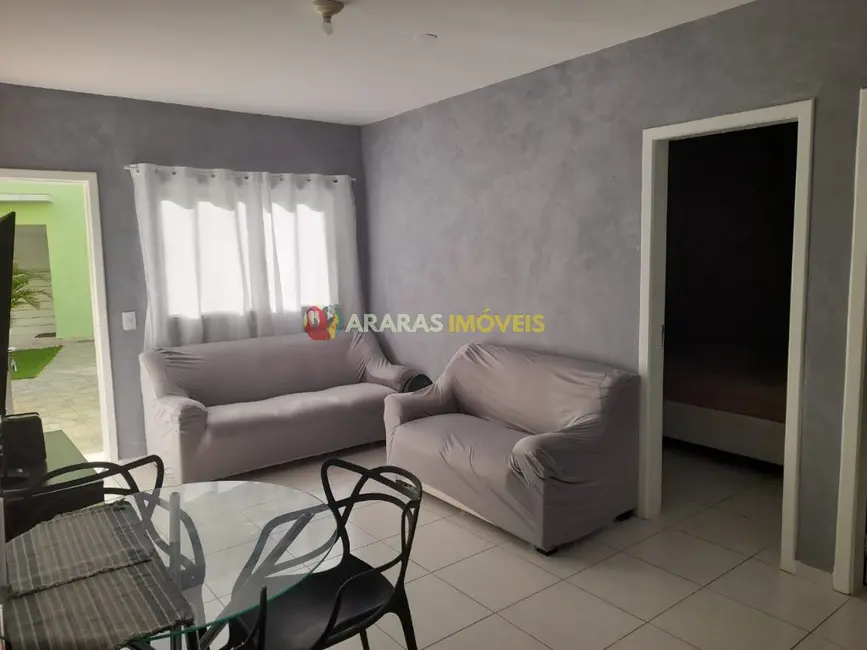 Foto 2 de Casa com 2 quartos à venda em Bertioga - SP