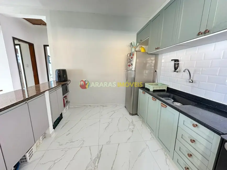 Casa com 2 quartos à venda, 61m2 em Centro, Bertioga - SP - imagem 9 Foto 9 de Casa com 2 quartos à venda, 61m2 em Centro, Bertioga - SP