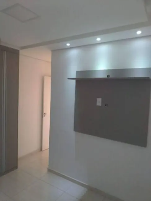 Foto 3 de Apartamento com 2 quartos à venda, 49m2 em Vila Nambi, Jundiai - SP