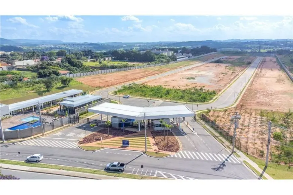 Foto 1 de Terreno / Lote à venda, 300m2 em Medeiros, Jundiai - SP