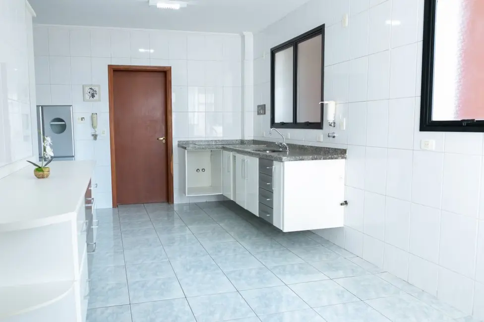 Foto 9 de Apartamento com 4 quartos para alugar, 193m2 em Centro, Jundiai - SP