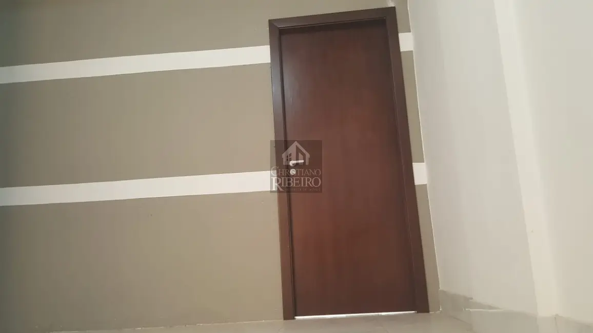 Sala Comercial à venda e para alugar, 30m2 em Centro-Norte, Cuiaba - MT - imagem 9 Foto 9 de Sala Comercial à venda e para alugar, 30m2 em Centro-Norte, Cuiaba - MT