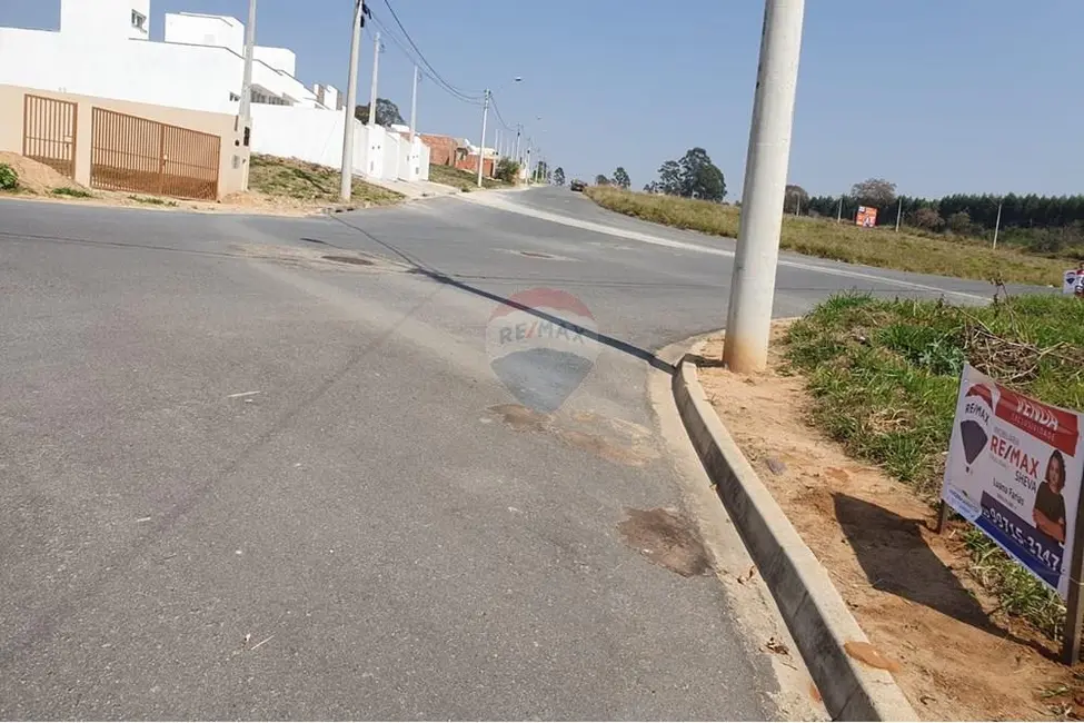 Foto 4 de Terreno / Lote à venda, 274m2 em Salto De Pirapora - SP