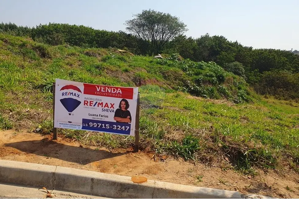 Foto 3 de Terreno / Lote à venda, 274m2 em Salto De Pirapora - SP