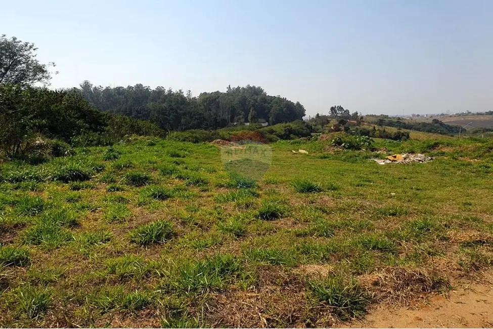 Foto 9 de Terreno / Lote à venda, 365m2 em Salto De Pirapora - SP