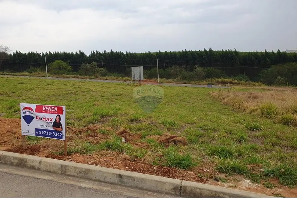 Foto 6 de Terreno / Lote à venda, 250m2 em Salto De Pirapora - SP