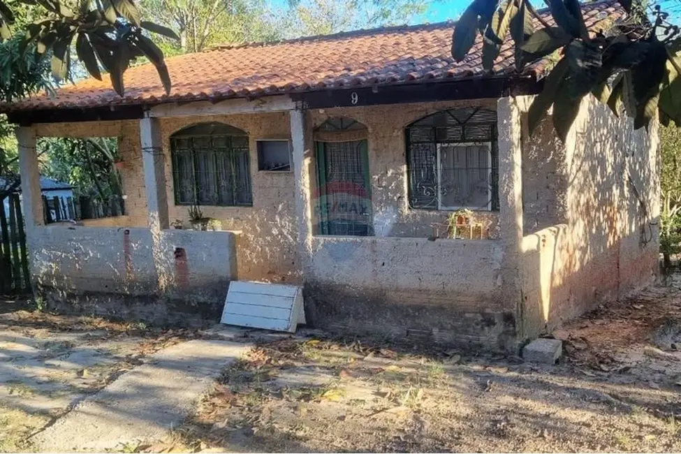 Foto 3 de Chácara com 1 quarto à venda, 48m2 em Salto De Pirapora - SP