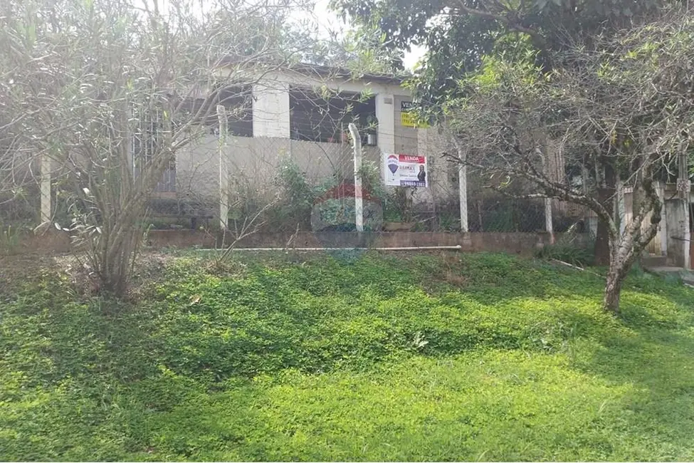 Foto 1 de Chácara com 3 quartos à venda, 180m2 em Salto De Pirapora - SP
