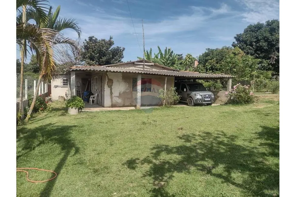 Foto 2 de Chácara com 3 quartos à venda, 71m2 em Salto De Pirapora - SP