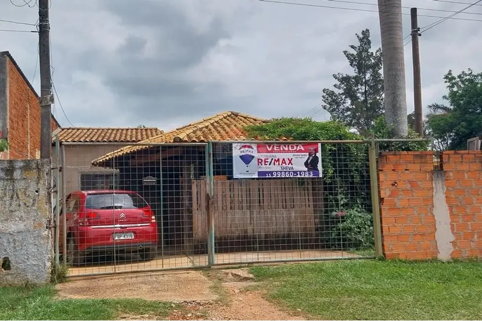 Foto 1 de Casa com 2 quartos à venda, 236m2 em Salto De Pirapora - SP