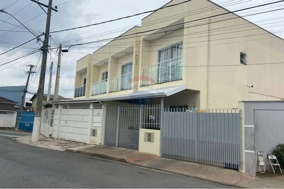 Foto 2 de Casa com 2 quartos à venda, 75m2 em Salto De Pirapora - SP