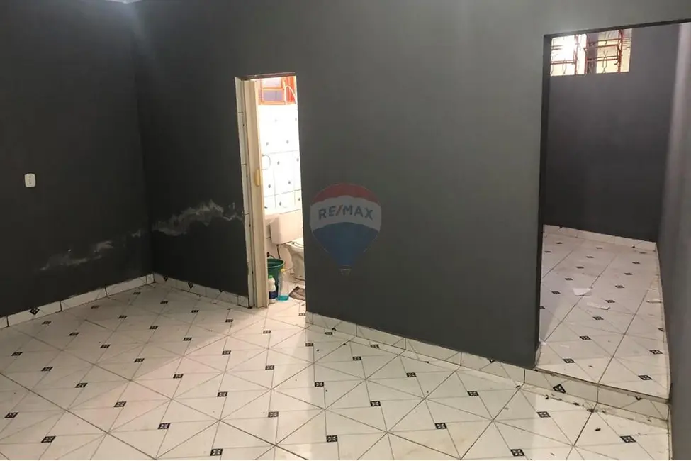 Foto 1 de Casa com 1 quarto para alugar, 35m2 em Salto De Pirapora - SP