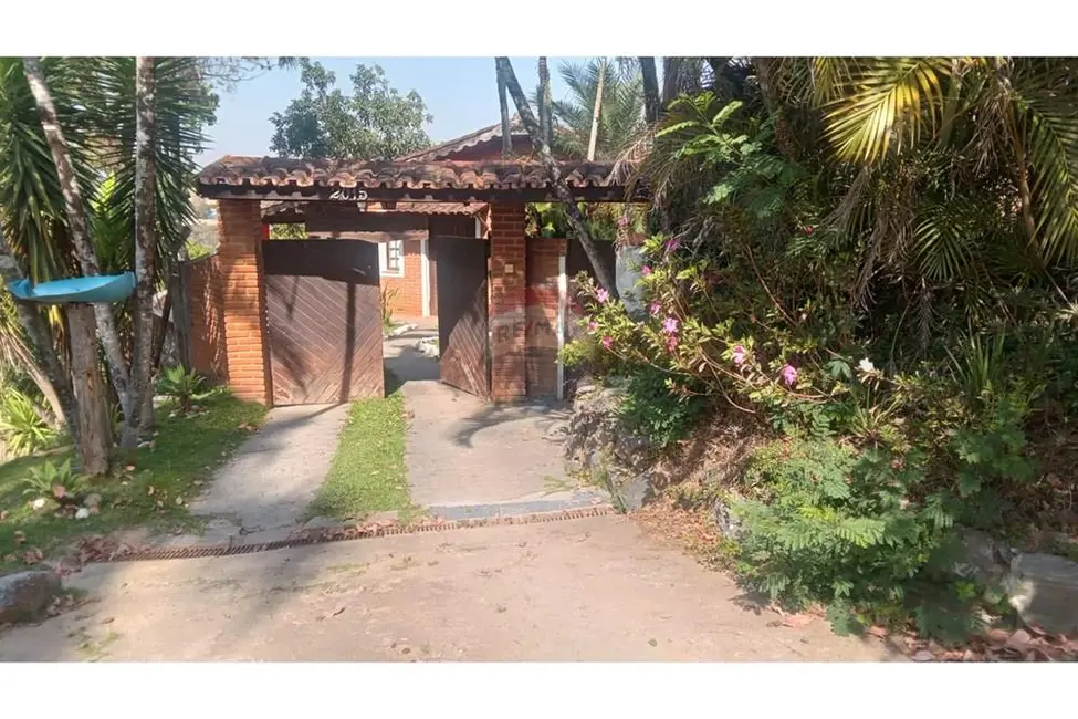 Foto 3 de Chácara com 4 quartos à venda, 273m2 em Salto De Pirapora - SP