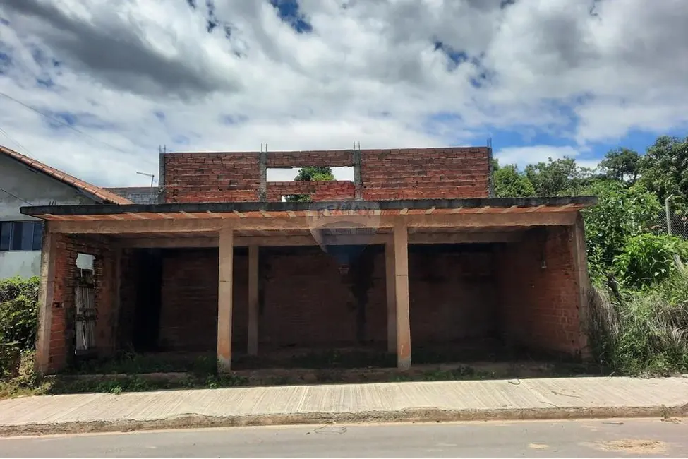 Foto 2 de Terreno / Lote com 1 quarto à venda, 36m2 em Salto De Pirapora - SP