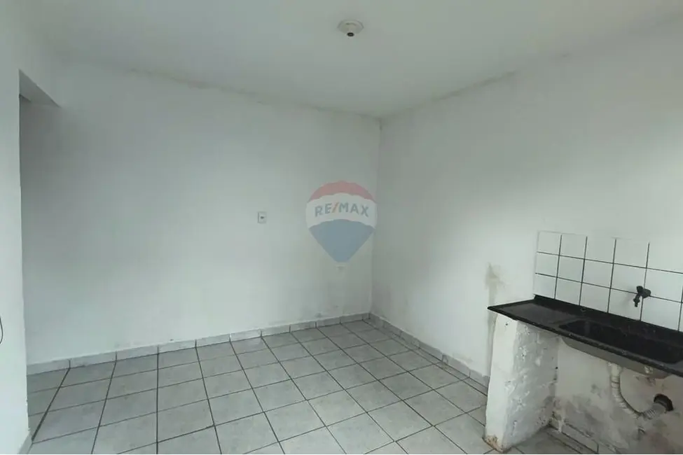 Foto 3 de Casa com 1 quarto à venda, 40m2 em Salto De Pirapora - SP