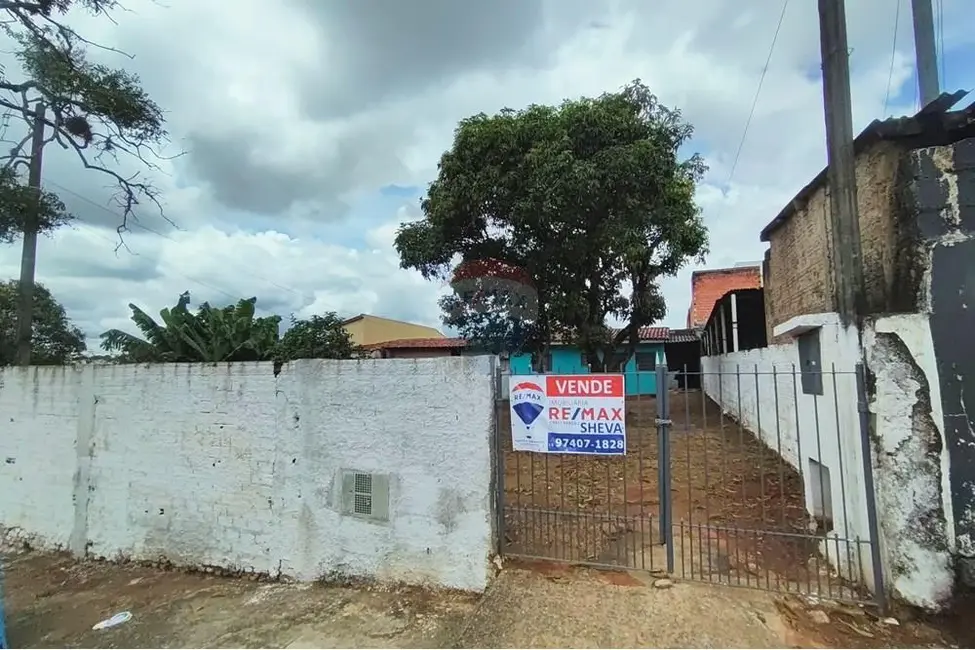Foto 2 de Casa com 1 quarto à venda, 40m2 em Salto De Pirapora - SP