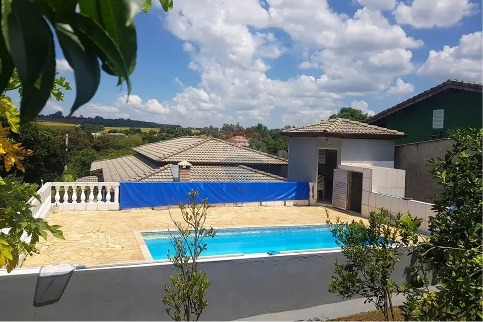 Foto 2 de Chácara com 2 quartos à venda, 255m2 em Salto De Pirapora - SP