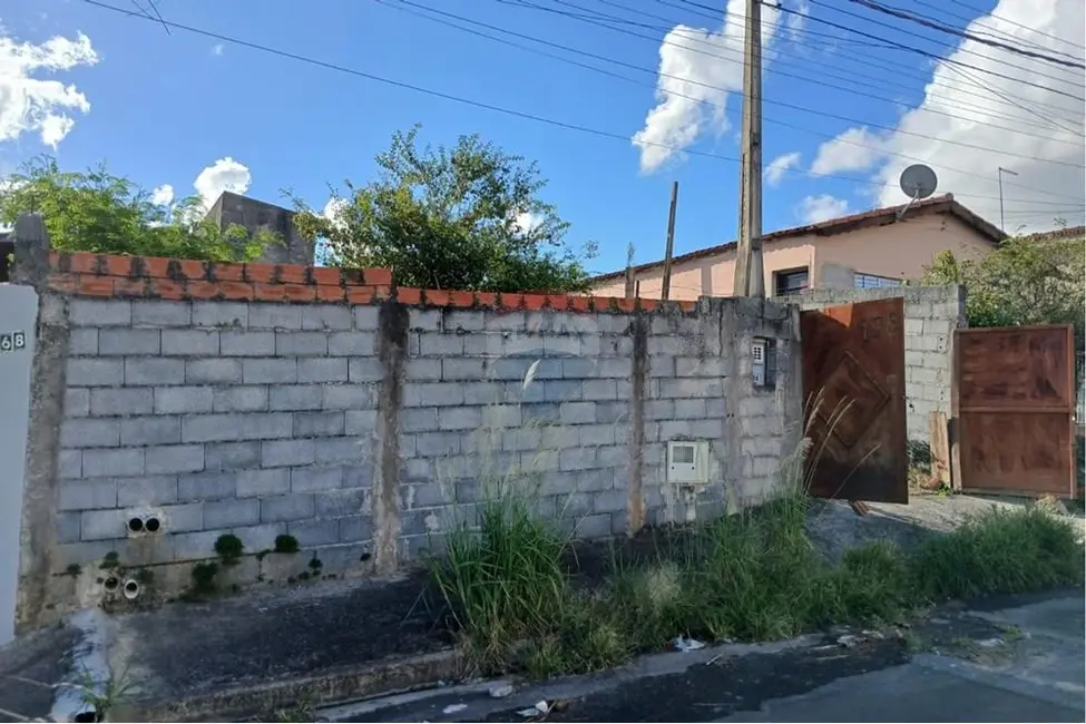 Foto 2 de Terreno / Lote à venda, 300m2 em Salto De Pirapora - SP