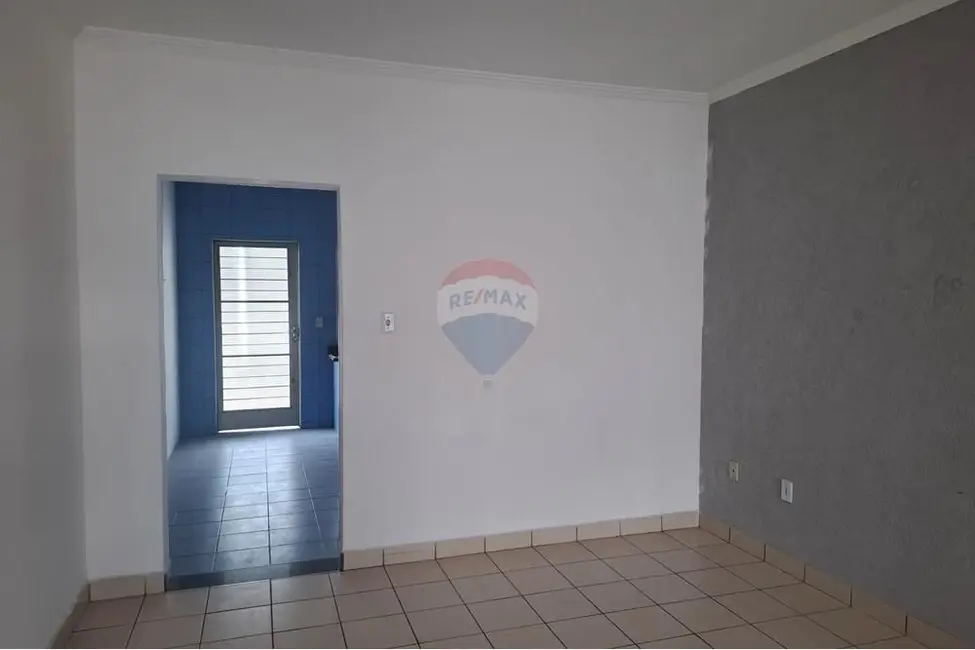 Foto 5 de Casa com 2 quartos à venda, 155m2 em Salto De Pirapora - SP