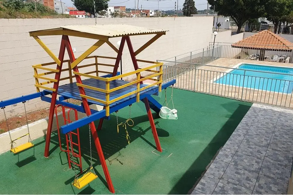 Foto 4 de Apartamento com 2 quartos à venda, 43m2 em Salto De Pirapora - SP