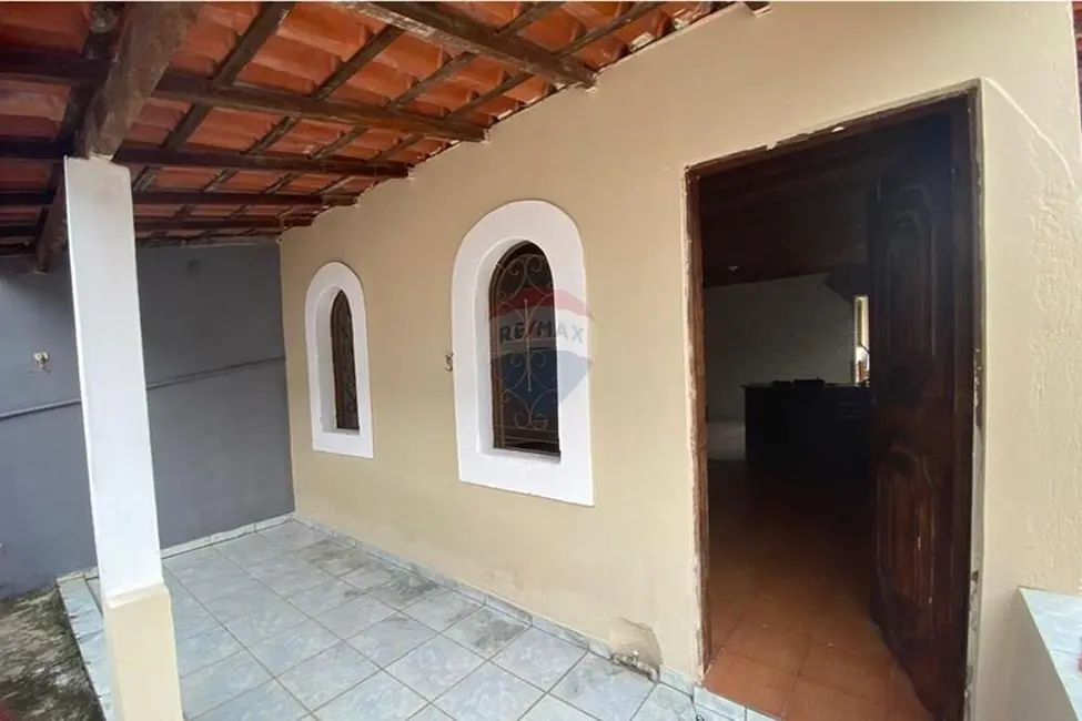 Foto 2 de Casa com 3 quartos à venda, 155m2 em Salto De Pirapora - SP