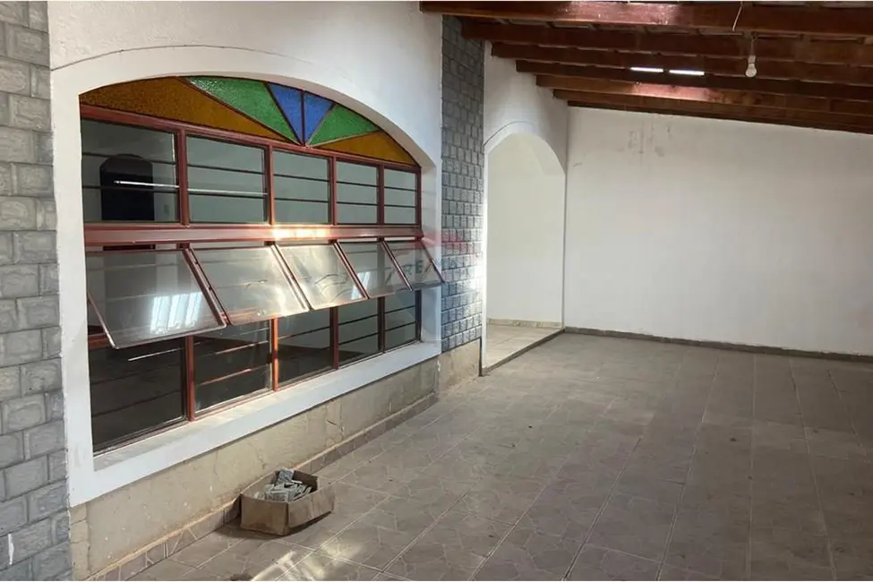 Foto 6 de Casa com 2 quartos à venda, 204m2 em Salto De Pirapora - SP