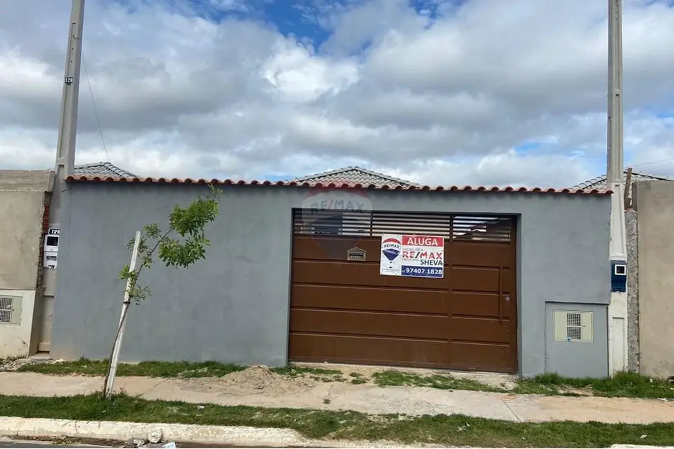 Foto 1 de Casa com 2 quartos para alugar, 48m2 em Salto De Pirapora - SP