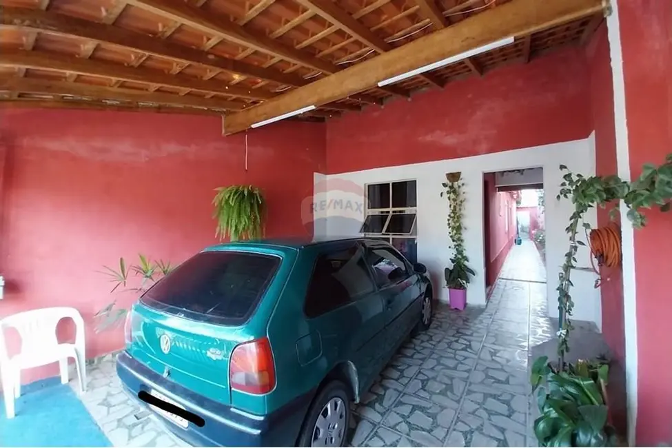 Foto 2 de Casa com 2 quartos à venda, 94m2 em Salto De Pirapora - SP