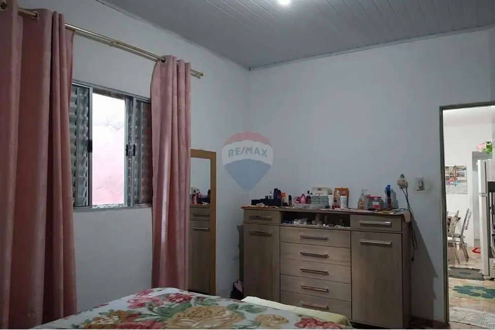 Foto 6 de Casa com 2 quartos à venda, 94m2 em Salto De Pirapora - SP