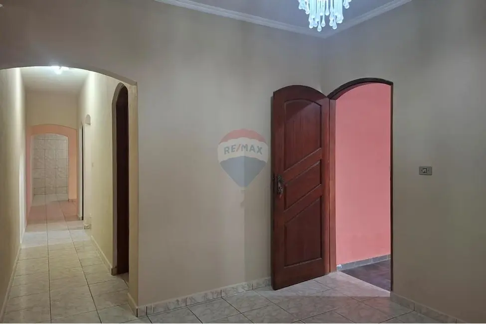 Foto 7 de Casa com 4 quartos à venda, 173m2 em Salto De Pirapora - SP