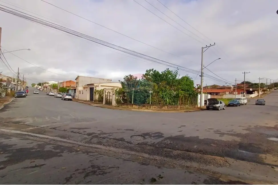 Foto 3 de Casa com 3 quartos à venda, 307m2 em Salto De Pirapora - SP