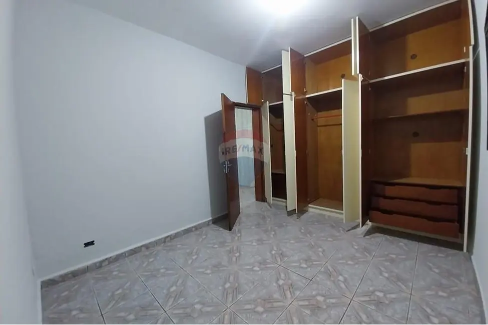 Foto 9 de Casa com 3 quartos à venda, 172m2 em Salto De Pirapora - SP