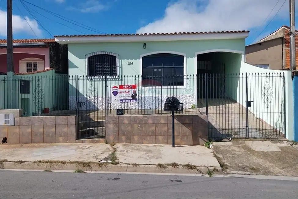Foto 1 de Casa com 3 quartos à venda, 172m2 em Salto De Pirapora - SP