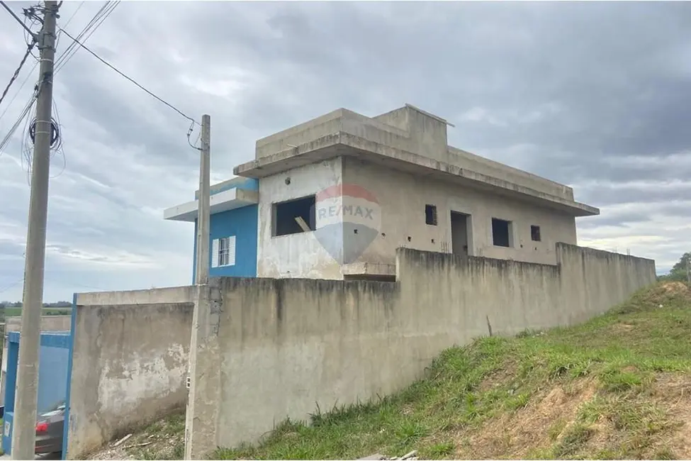 Foto 2 de Casa com 3 quartos à venda, 138m2 em Salto De Pirapora - SP